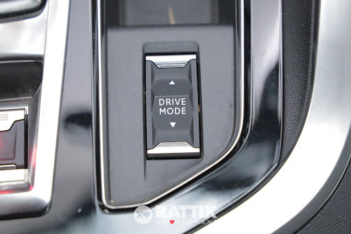gallery-oa8bj6.jpeg